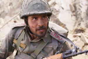 Netizens Slam Filmfare For Picking Ranveer Singh Over Sidharth Malhotra For Best Actor Award
