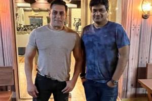 Salman Khan To Team Up With Telugu Director Harish Shankar For Mythri Movie Makers?