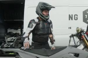 Tom Cruise Risks His Life To Perform Most Deadliest Stunts In Mission: Impossible 7