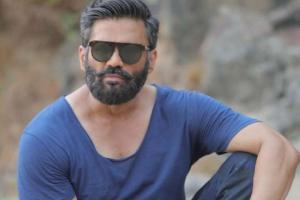 Suniel Shetty Confirms 'Awara Pagal Deewana' Sequel After 'Hera Pheri 3'